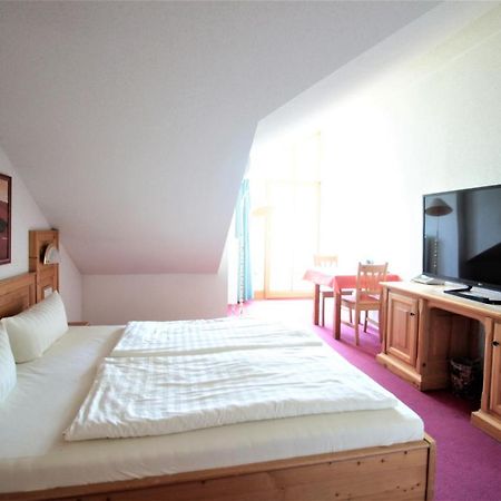 Ruhiges Doppelzimmer Im Hotel Ahornhof Линдберг Екстериор снимка