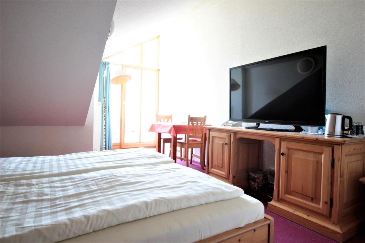 Ruhiges Doppelzimmer Im Hotel Ahornhof Линдберг Екстериор снимка